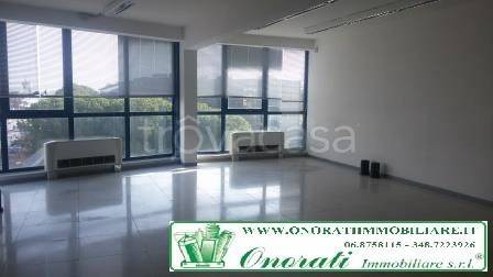 ufficio in affitto a Roma in zona Tor Cervara