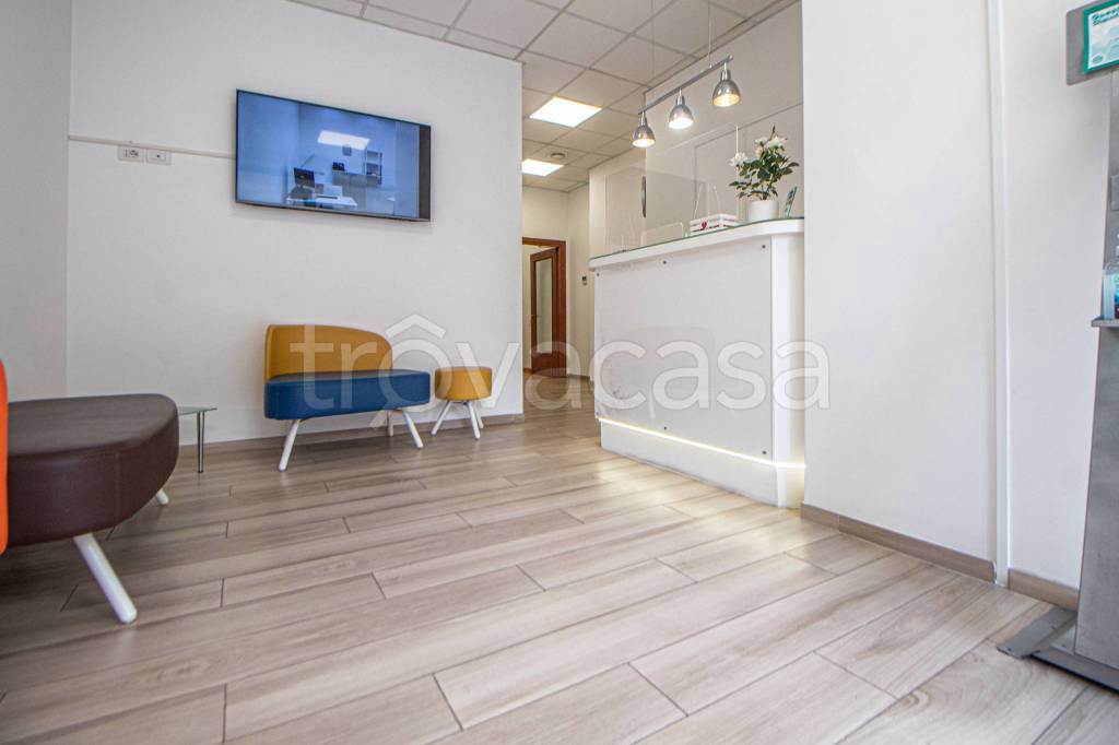 negozio in affitto a Roma in zona Aurelio