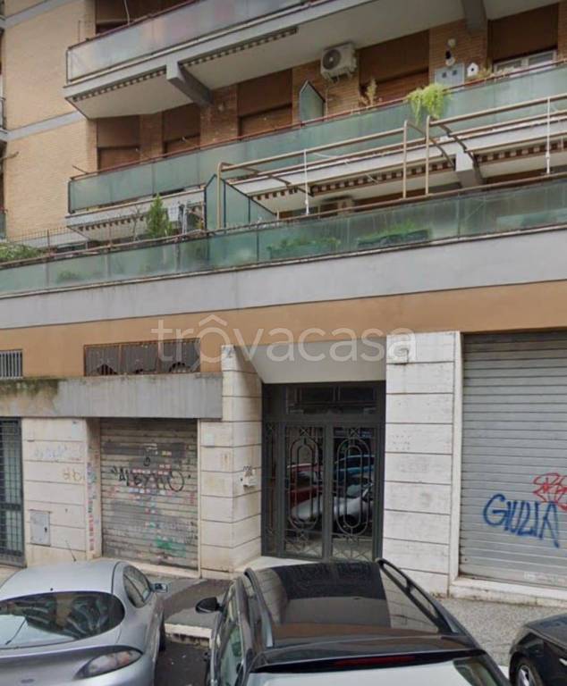 negozio in affitto a Roma in zona Pietralata