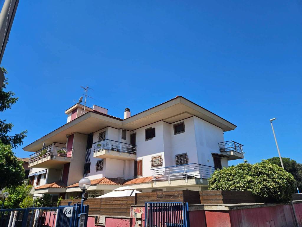 appartamento in affitto a Roma in zona Appio Claudio