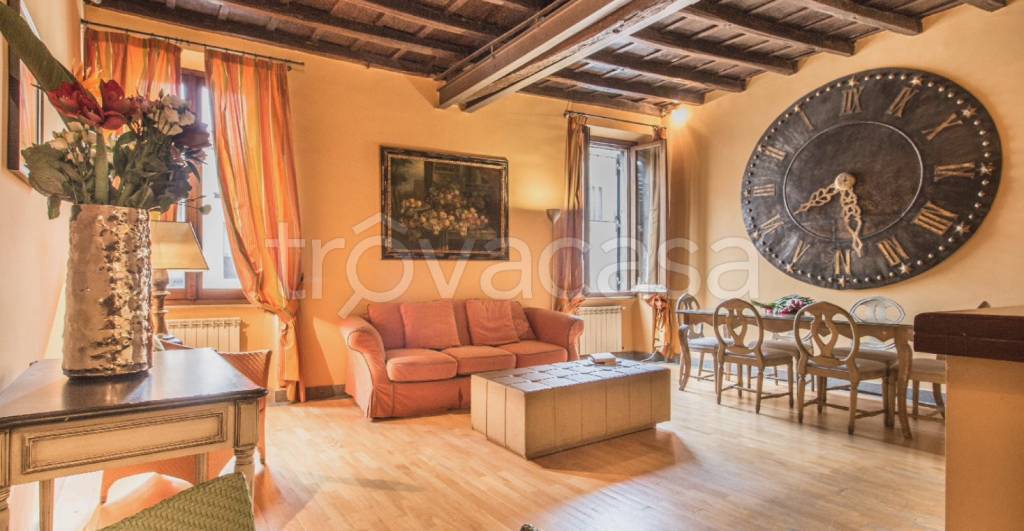 appartamento in affitto a Roma in zona Rione Monti/Campitelli