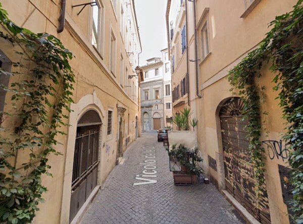 appartamento in affitto a Roma in zona Parione/Sant'Eustachio