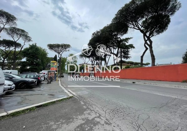 locale di sgombero in affitto a Roma in zona Tor di Quinto