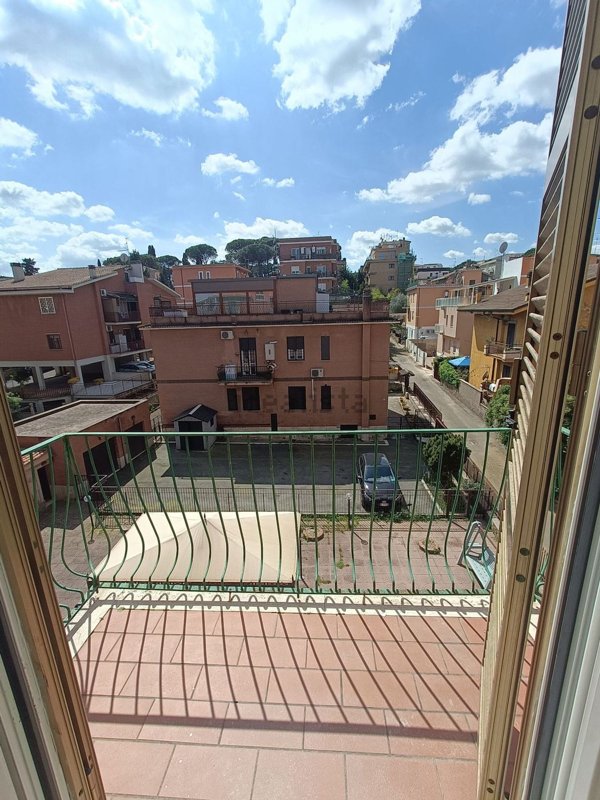 appartamento in affitto a Roma in zona Tomba di Nerone
