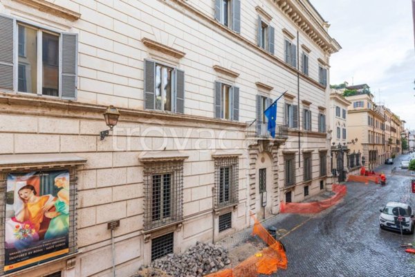 appartamento in affitto a Roma in zona Rione di Ponte