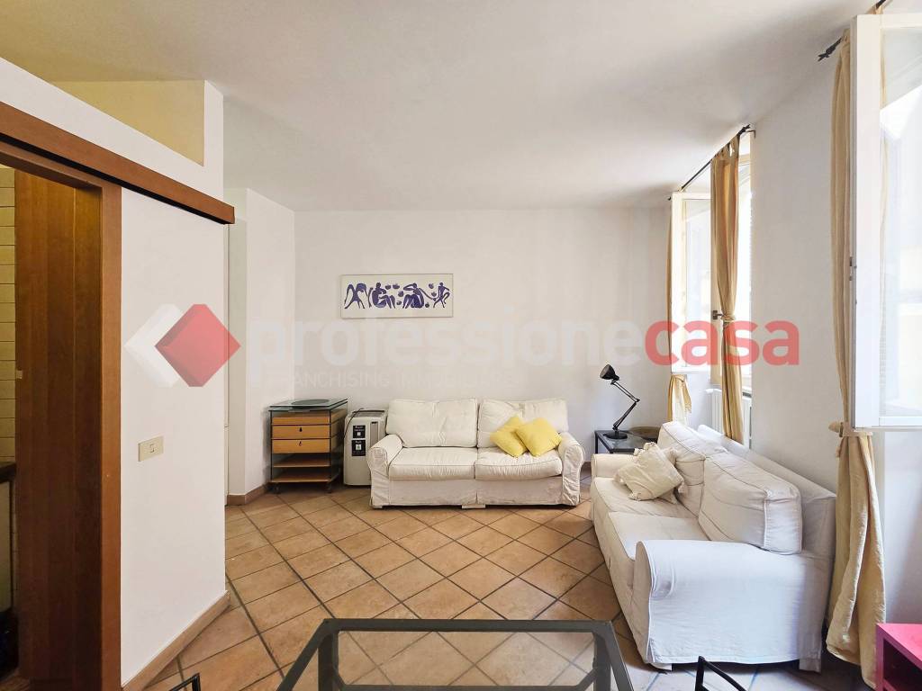 appartamento in affitto a Roma in zona Rione Regola