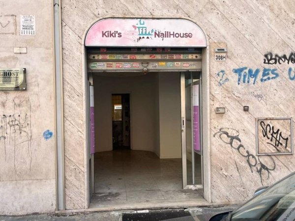 negozio in affitto a Roma