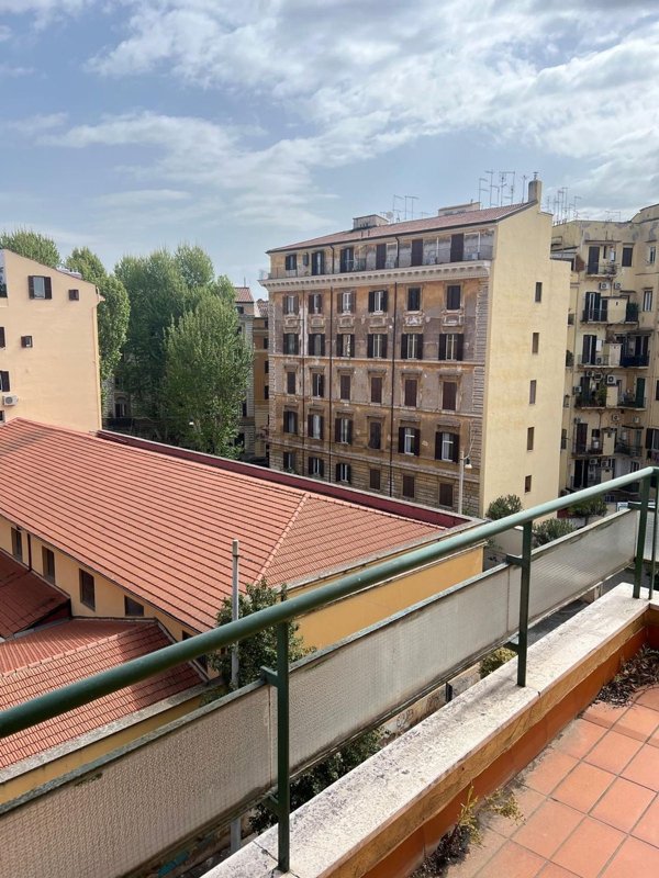 appartamento in affitto a Roma in zona Rione Monti/Campitelli