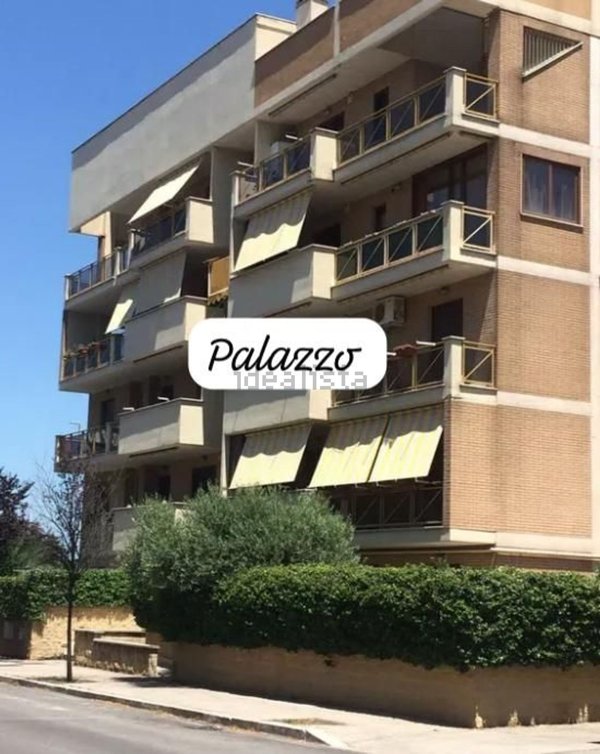 appartamento in affitto a Roma in zona Appio Claudio