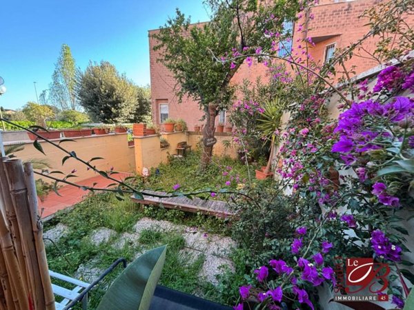 casa indipendente in affitto a Roma in zona Acilia
