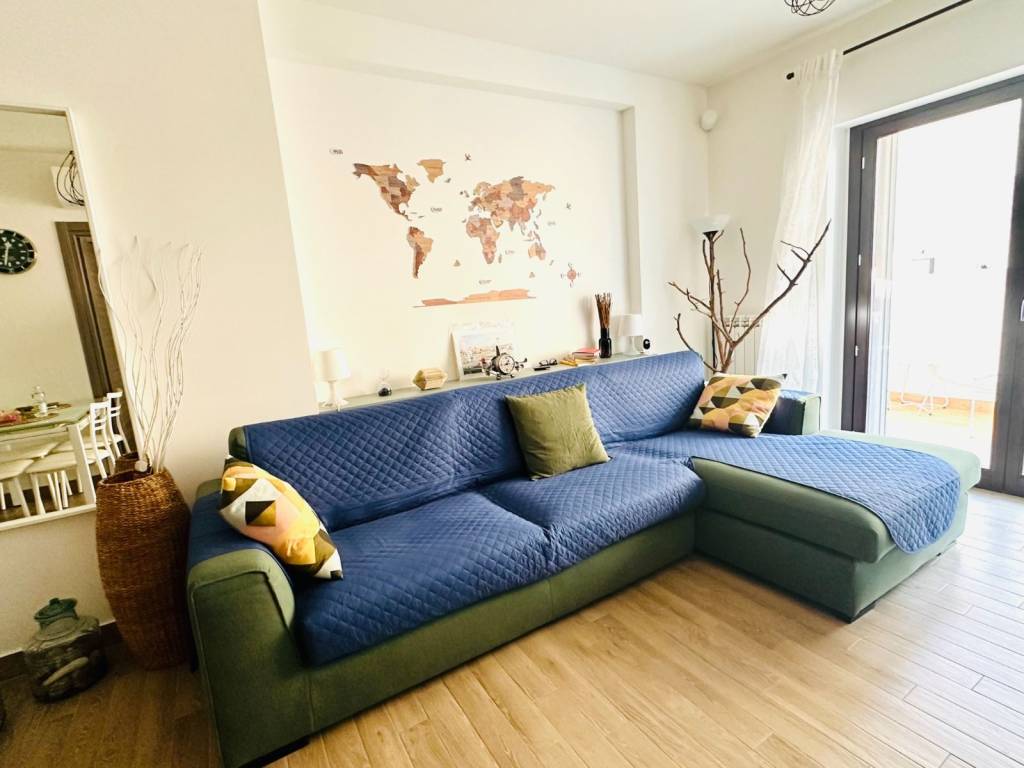 appartamento in affitto a Roma in zona Fonte Laurentina