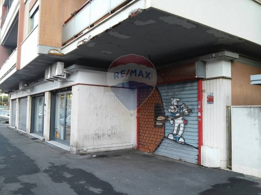 negozio in affitto a Roma in zona Ostia