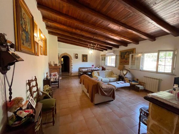 casa indipendente in affitto a Roma in zona Axa