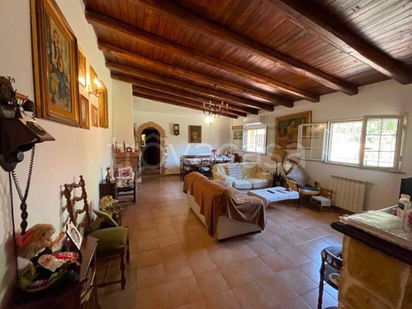 casa indipendente in affitto a Roma in zona Infernetto