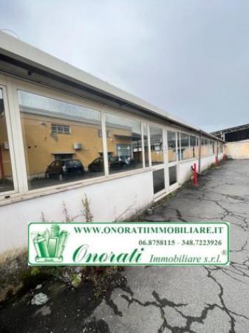 locale commerciale in affitto a Roma in zona Ponte Mammolo