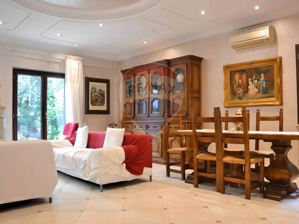 casa indipendente in affitto a Roma in zona Selva Candida