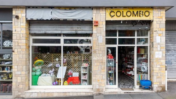 negozio in affitto a Roma in zona Ardeatino