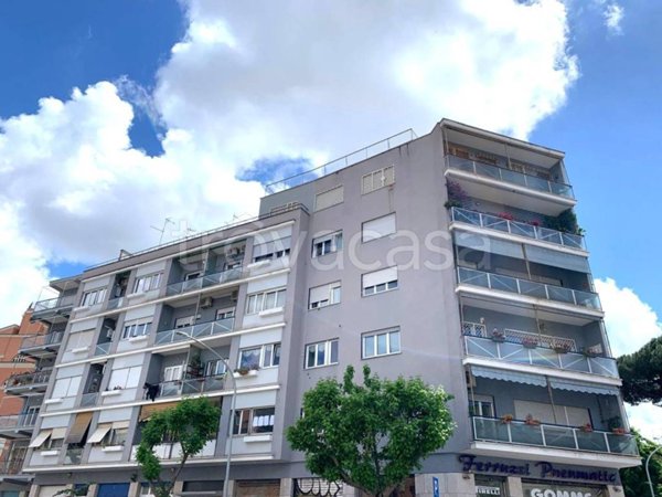 appartamento in affitto a Roma in zona Appio Latino