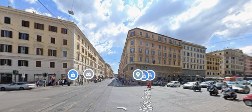 negozio in affitto a Roma in zona Rione Prati