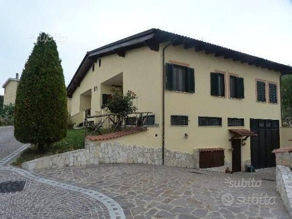 appartamento in affitto a Roma in zona EUR
