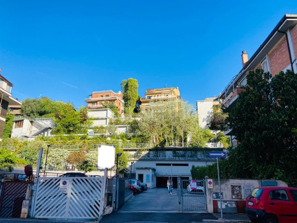 casa indipendente in affitto a Roma in zona Aurelio
