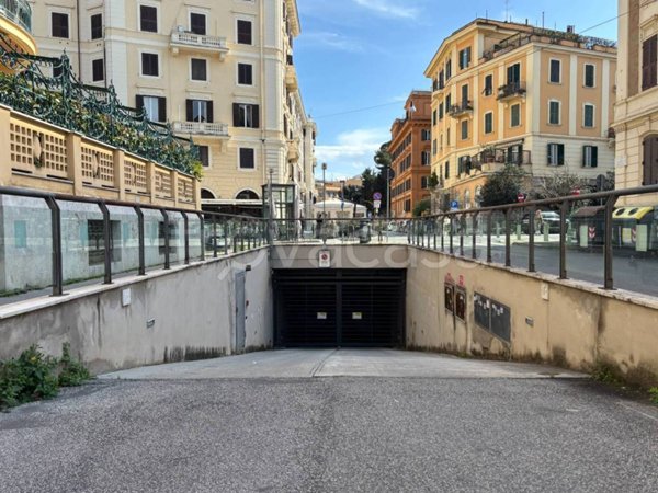 casa indipendente in affitto a Roma in zona Pinciano