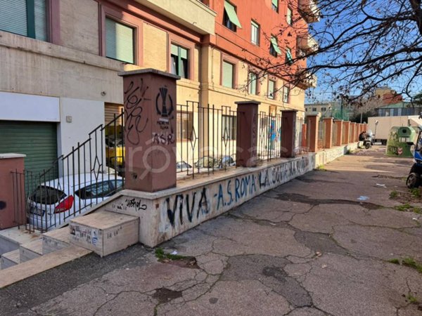 negozio in affitto a Roma in zona Prenestino-Labicano