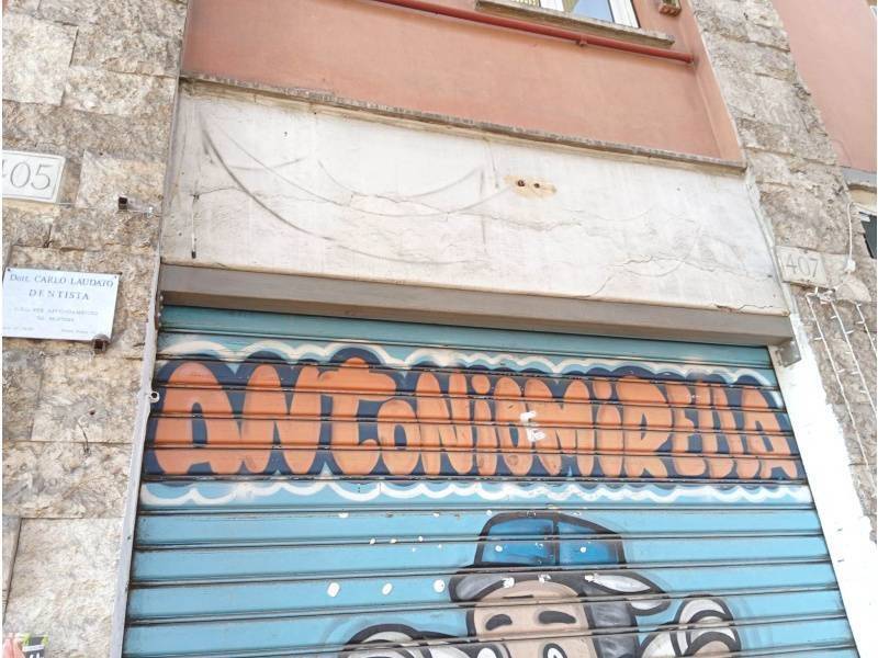 negozio in affitto a Roma in zona Tor Bella Monaca