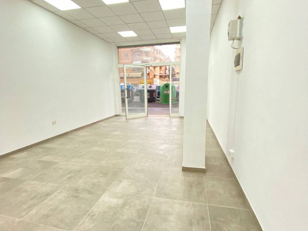 negozio in affitto a Roma in zona Prenestino-Centocelle