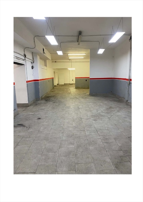 locale commerciale in affitto a Roma in zona Ardeatino