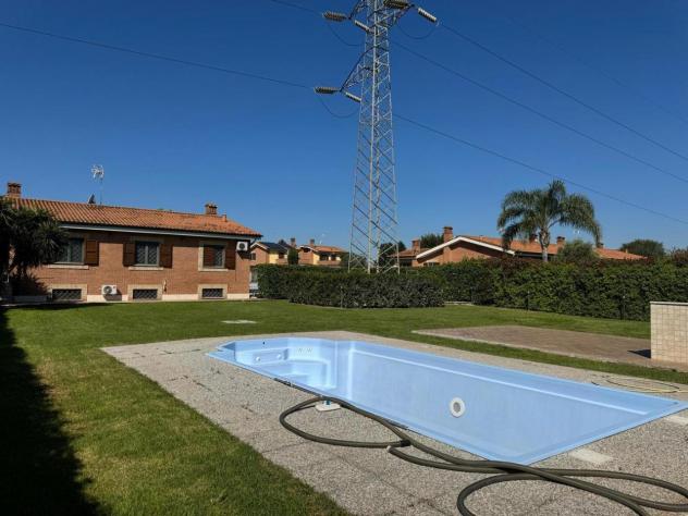 casa indipendente in affitto a Roma in zona EUR