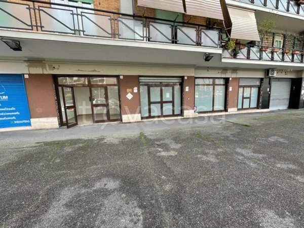 appartamento in affitto a Roma in zona Torre Spaccata