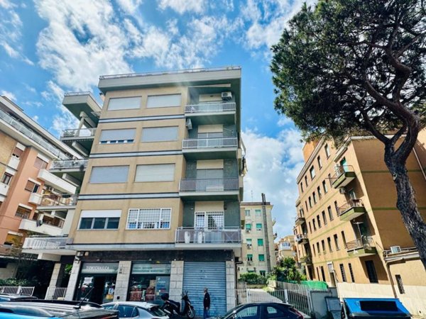 appartamento in affitto a Roma in zona Ostia