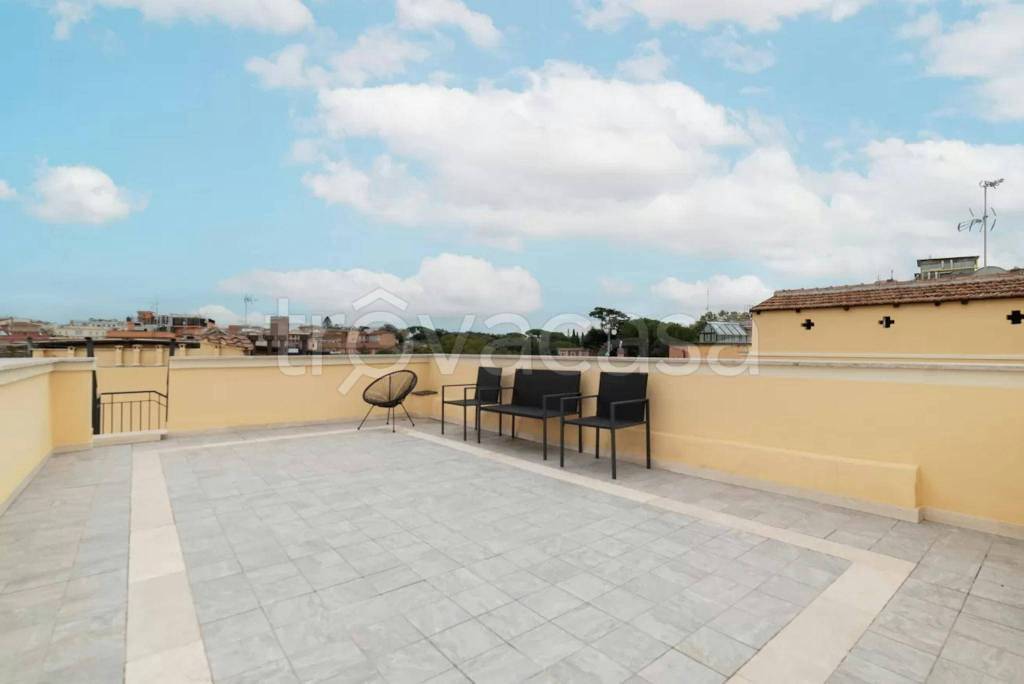 appartamento in affitto a Roma in zona Castro Pretorio