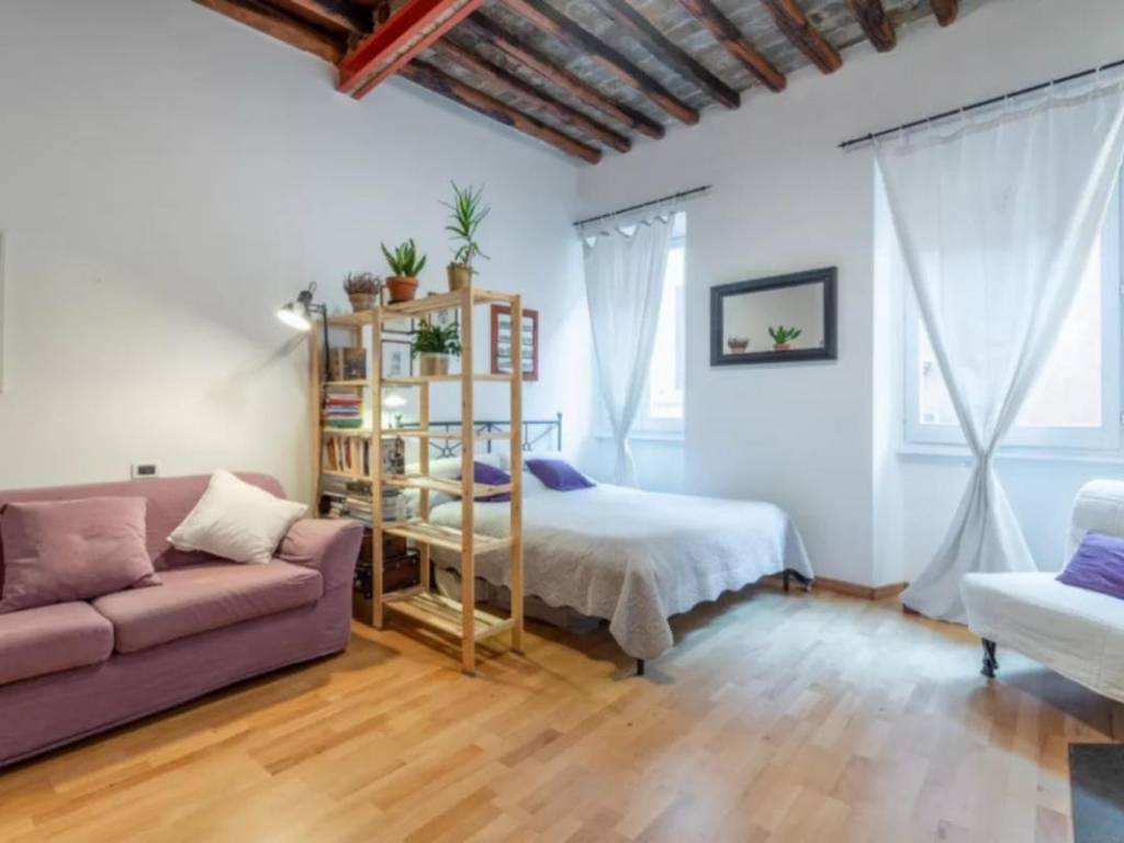 appartamento in affitto a Roma in zona Parione/Sant'Eustachio