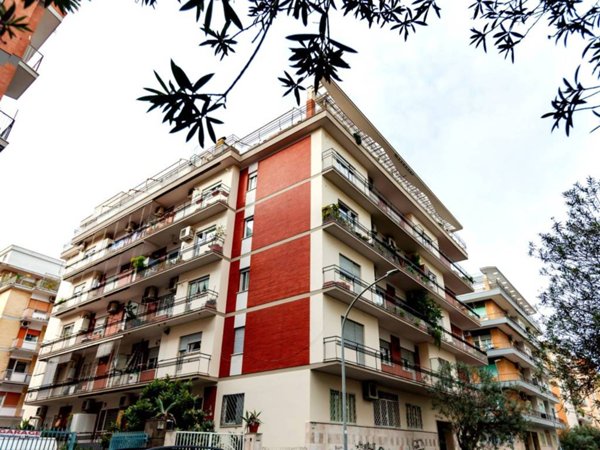 appartamento in affitto a Roma in zona Appio Latino