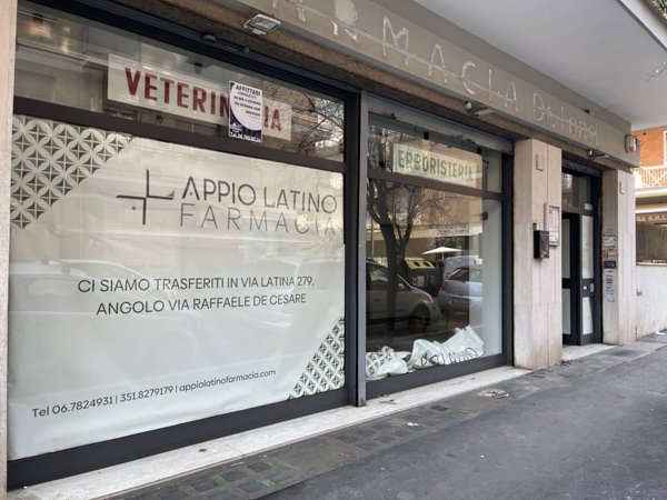 negozio in affitto a Roma in zona Appio Latino