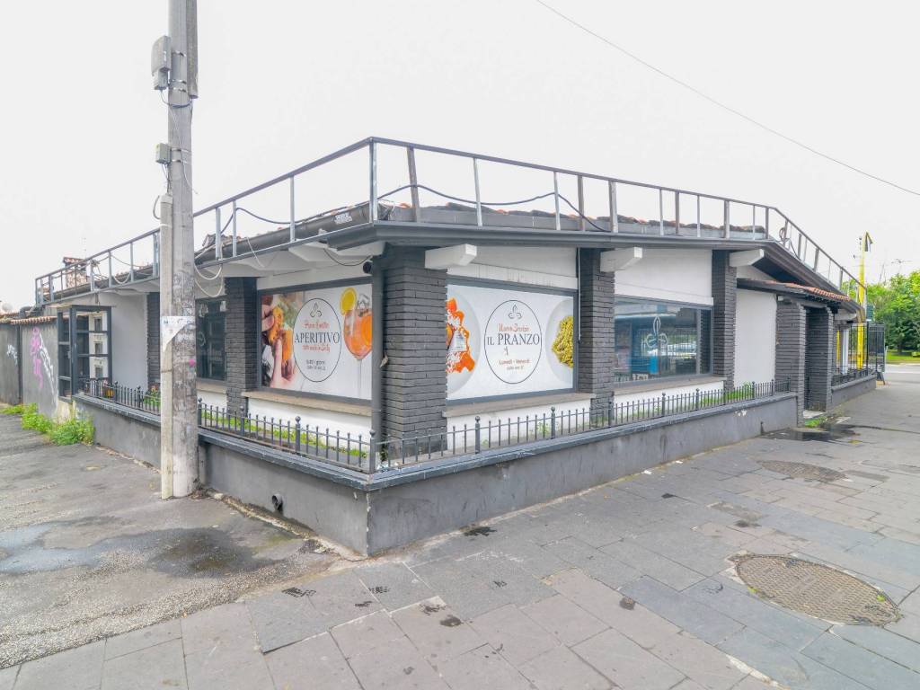 negozio in affitto a Roma in zona Collatino