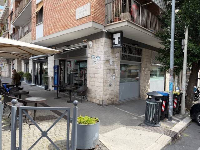 negozio in affitto a Roma in zona Gianicolense