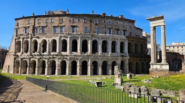 appartamento in affitto a Roma in zona Rione Monti/Campitelli