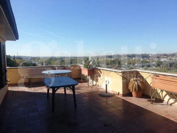 appartamento in affitto a Roma in zona EUR