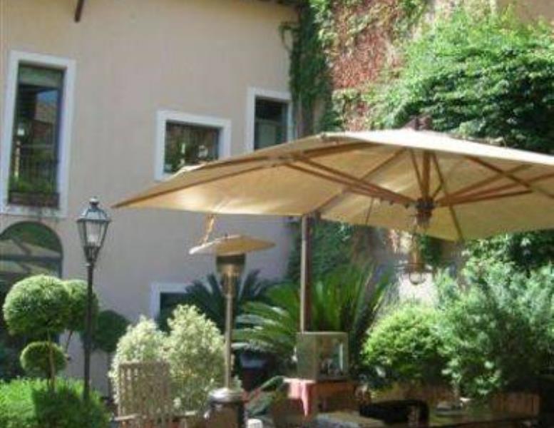 casa indipendente in affitto a Roma in zona Trastevere