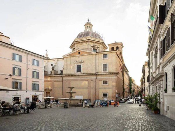 negozio in affitto a Roma in zona Centro Storico