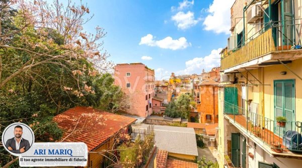 appartamento in affitto a Roma in zona Rione Monti/Campitelli