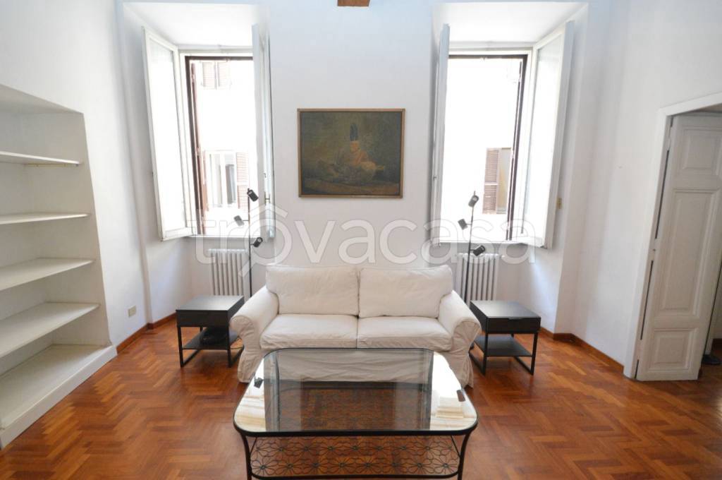 appartamento in affitto a Roma in zona Parione/Sant'Eustachio