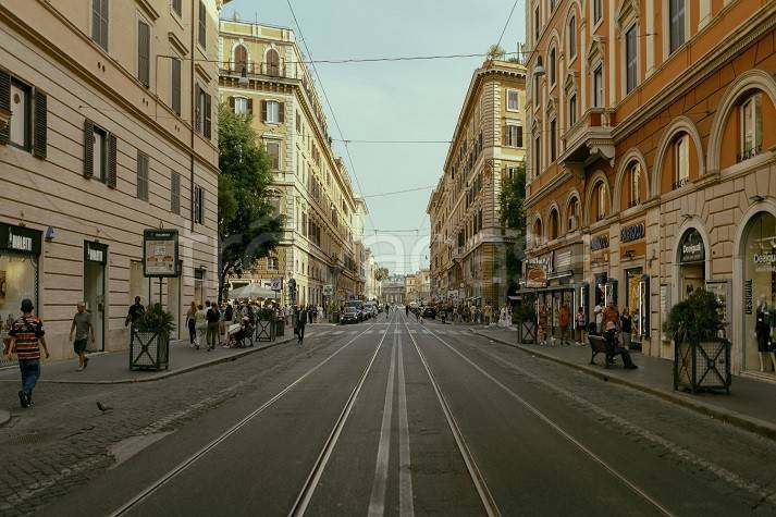 negozio in affitto a Roma in zona Della Vittoria