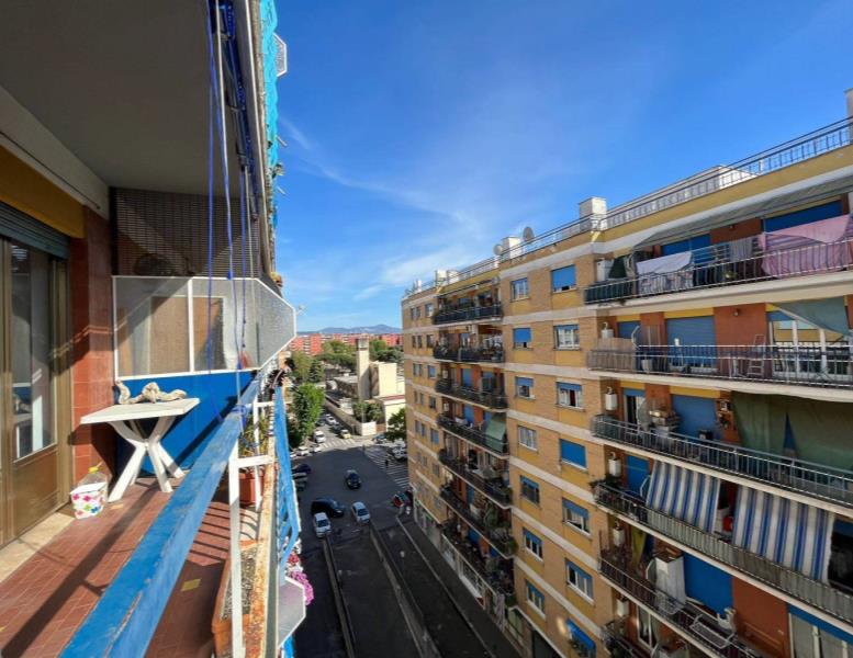 appartamento in affitto a Roma in zona Tuscolano