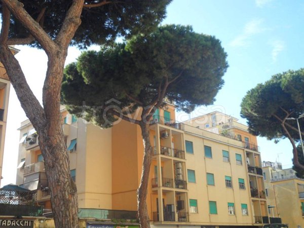 appartamento in affitto a Roma in zona Ostia