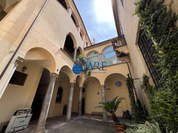 appartamento in affitto a Roma in zona Centro Storico