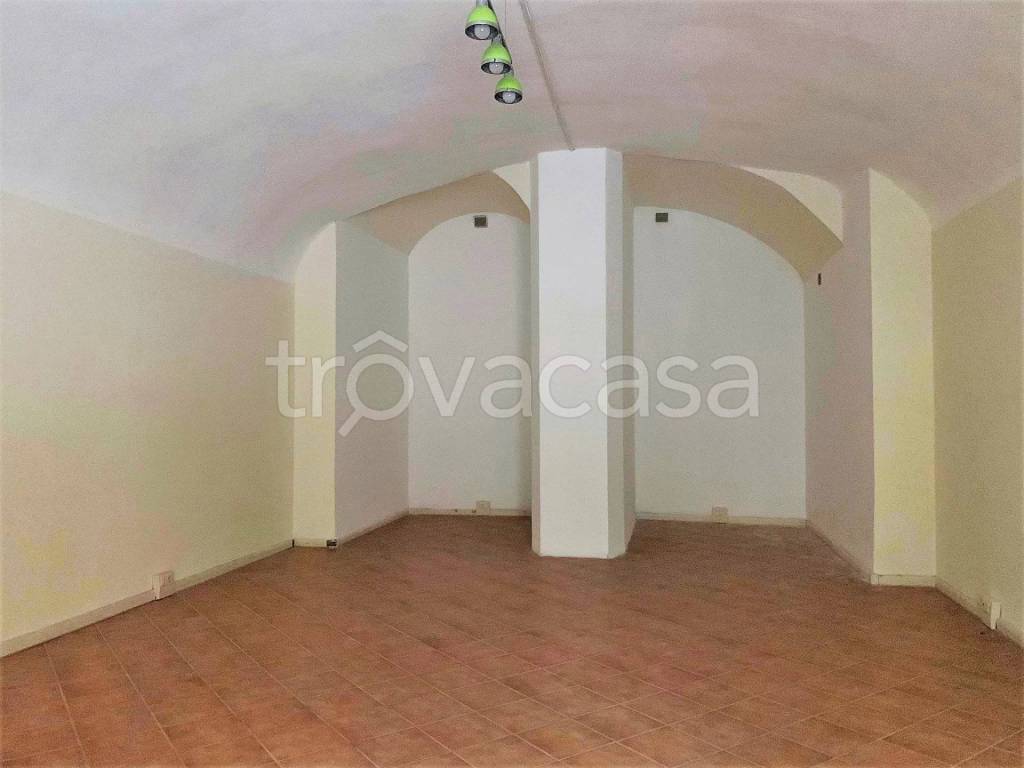 locale commerciale in affitto a Roma in zona Trevi-Colonna